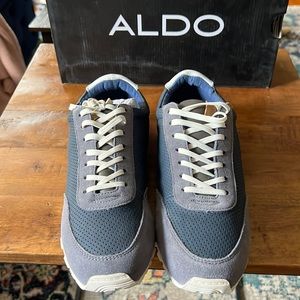 ALDO Giusta sneakers NWT